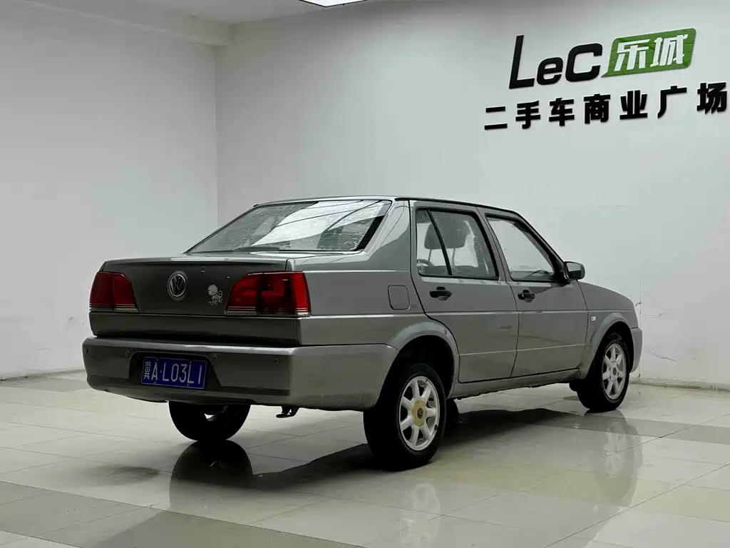 Volkswagen Jetta — миниатюра 6