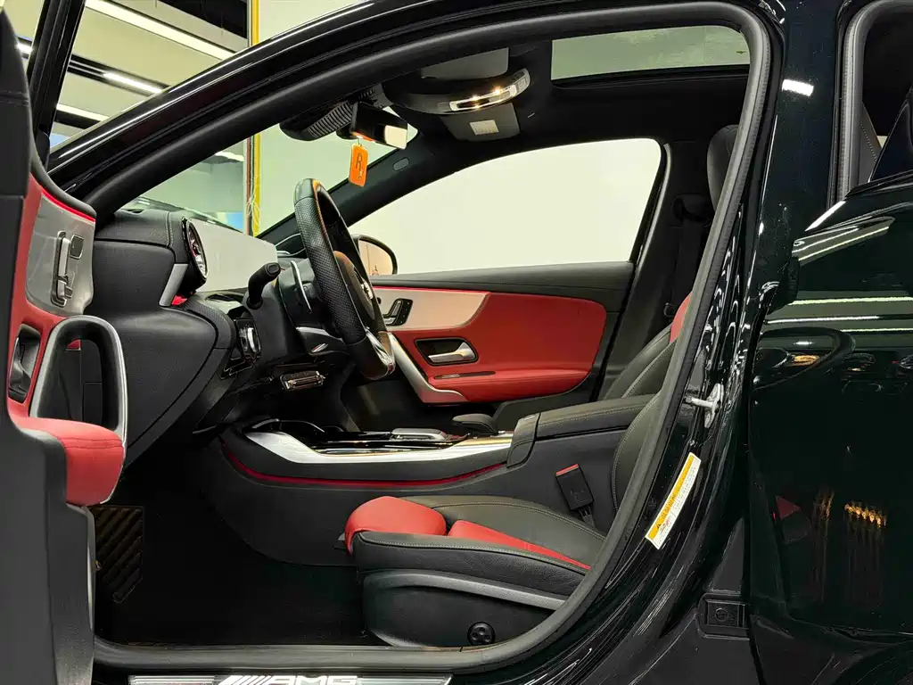 Mercedes-Benz A-Class AMG (Import) — миниатюра 8