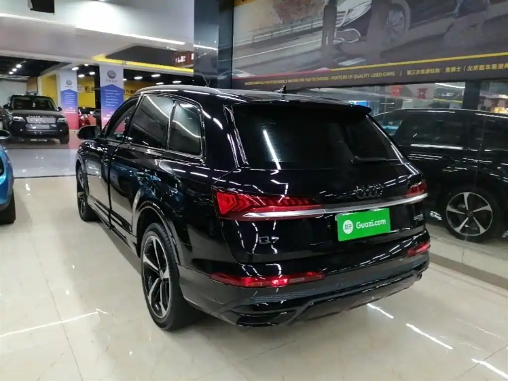 Audi Q7 2021 55 TFSI quattro S line Sport