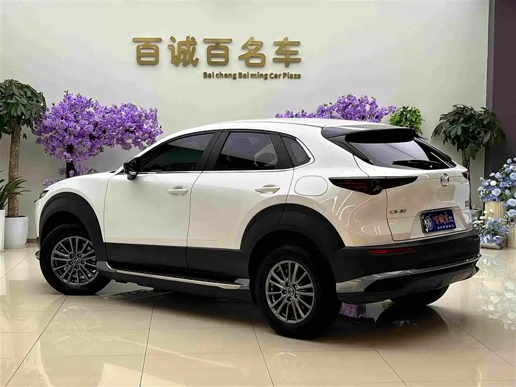 Mazda CX-30 EV — миниатюра 7