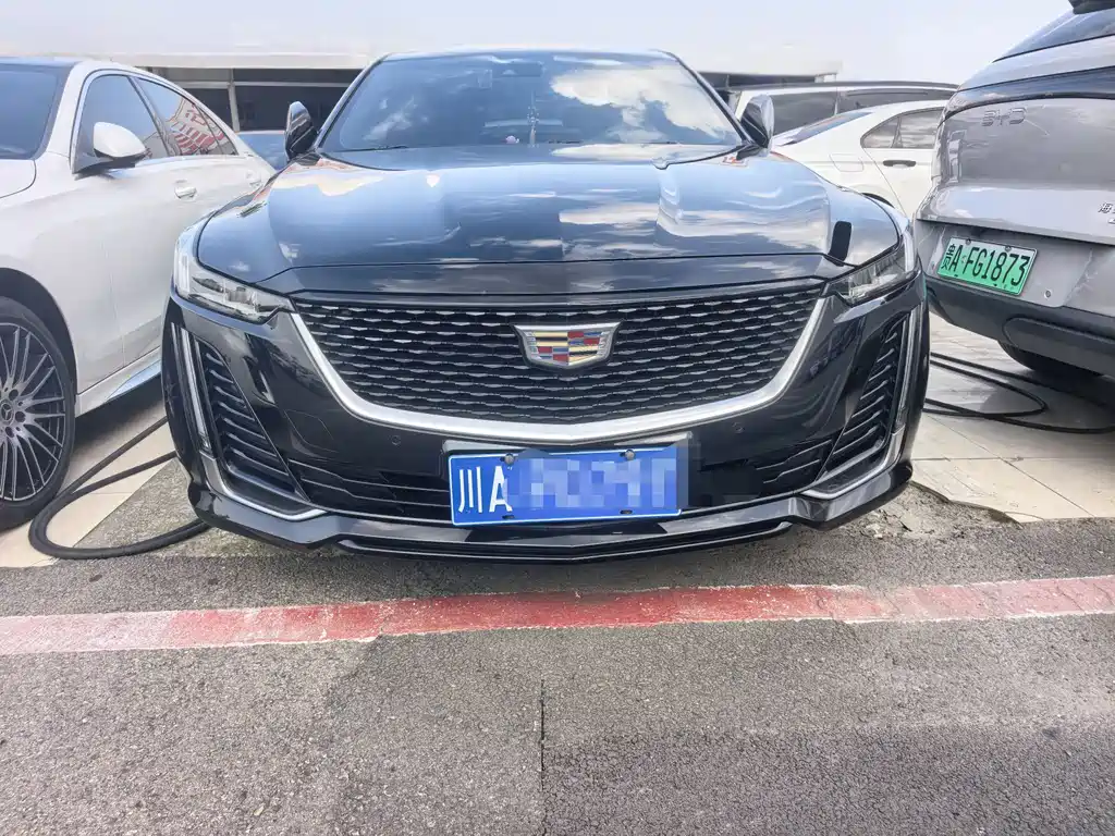 Cadillac CT5 — миниатюра 2