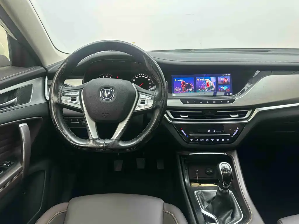 Changan CS35 — миниатюра 13