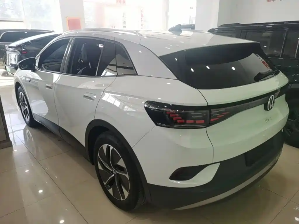 Volkswagen ID.4 Crozz — миниатюра 5