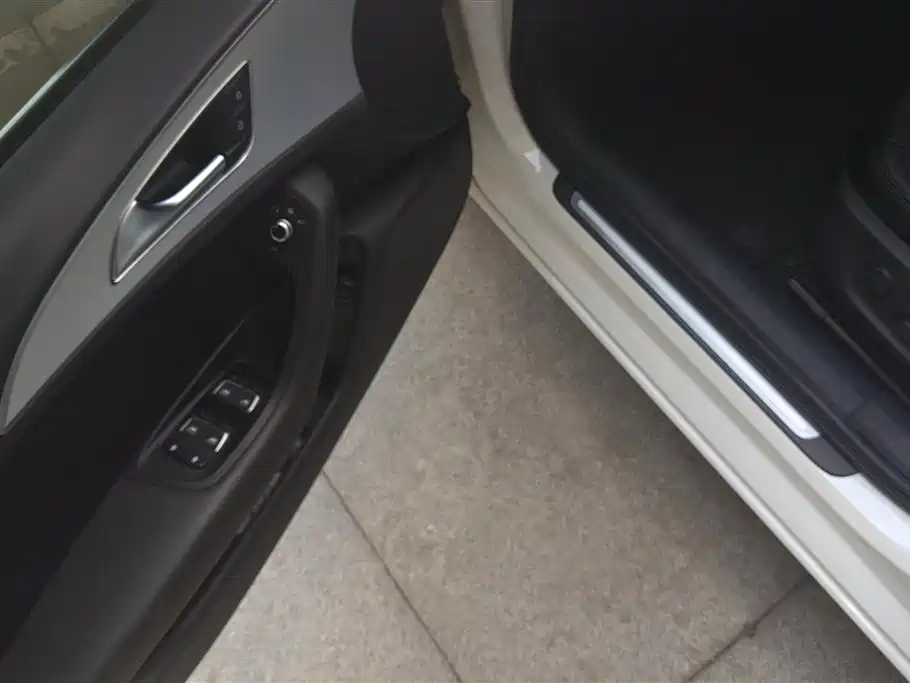 Audi A6L 2014 TFSI
