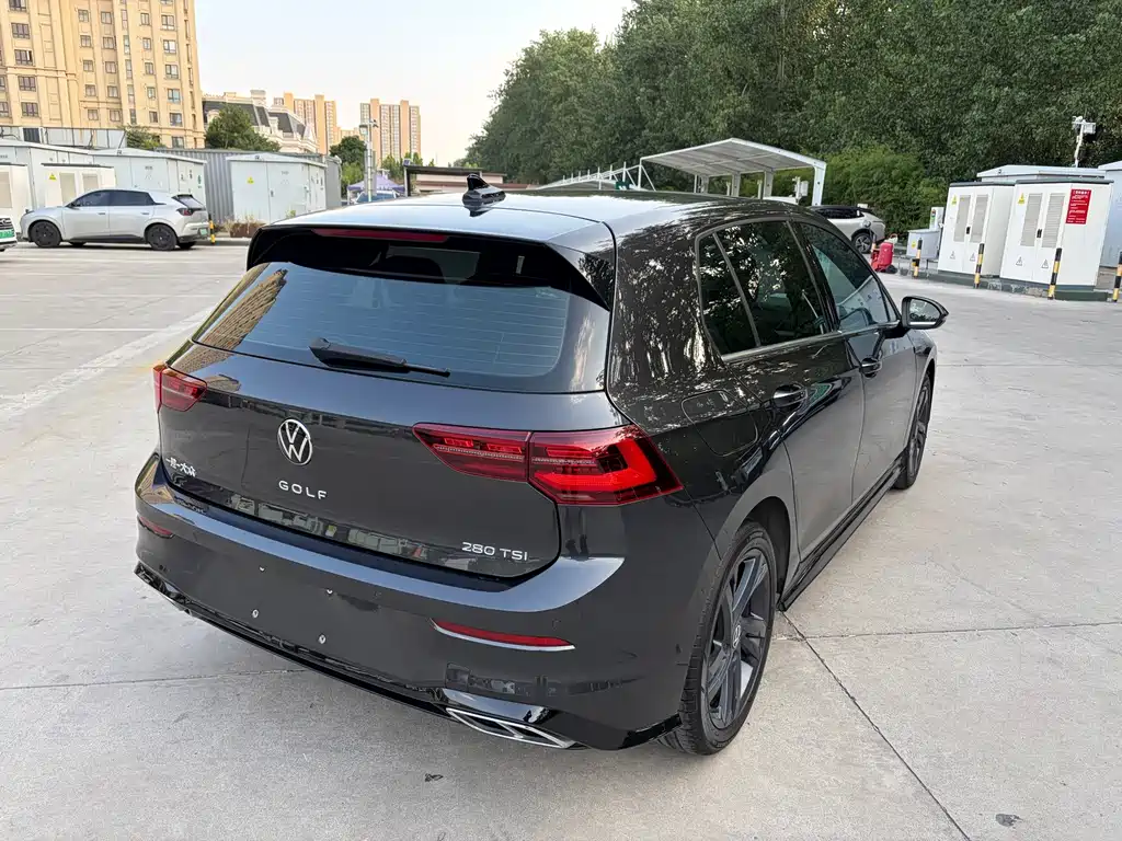 Volkswagen Golf — миниатюра 6