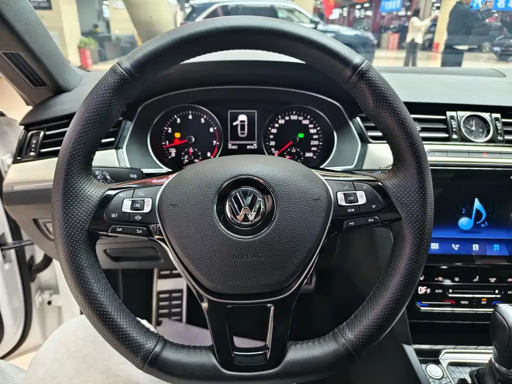 Volkswagen CC — миниатюра 9