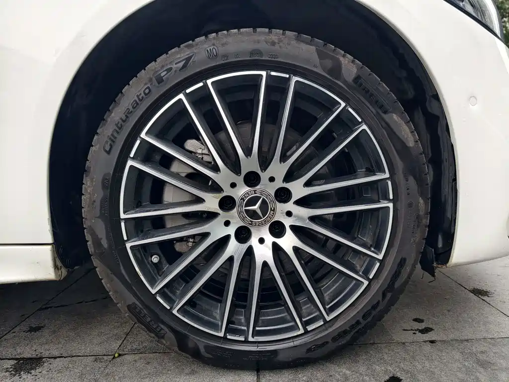 Mercedes-Benz C-Class — миниатюра 7