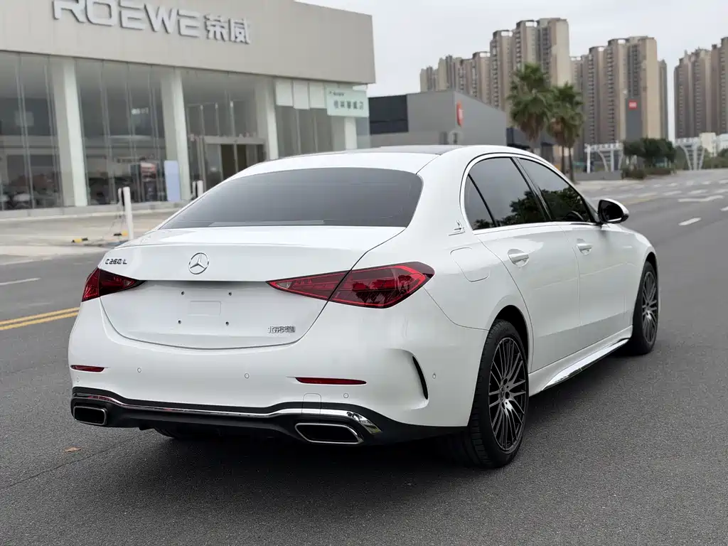 Mercedes-Benz C-Class — миниатюра 5