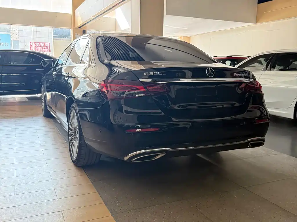 Mercedes-Benz E-Class E 2019 E 300 L Sport Fashion