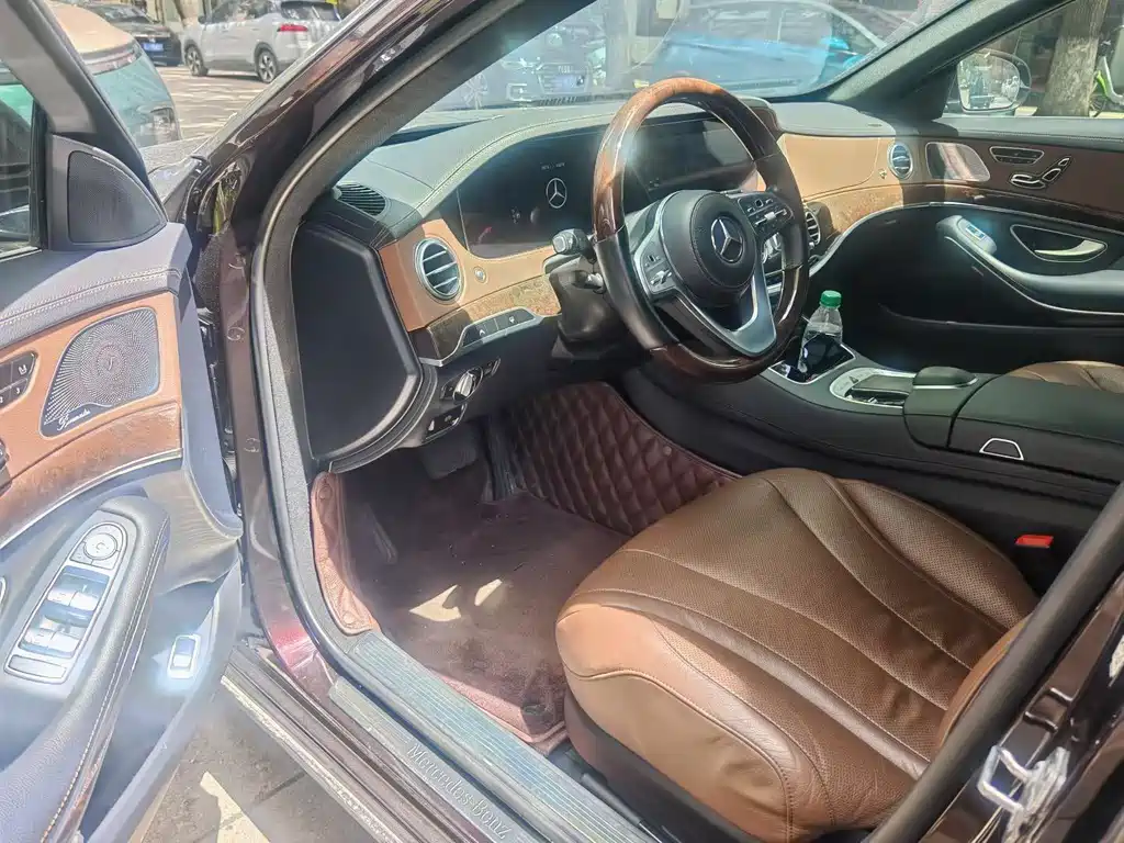 Mercedes-Benz S-Class — миниатюра 4