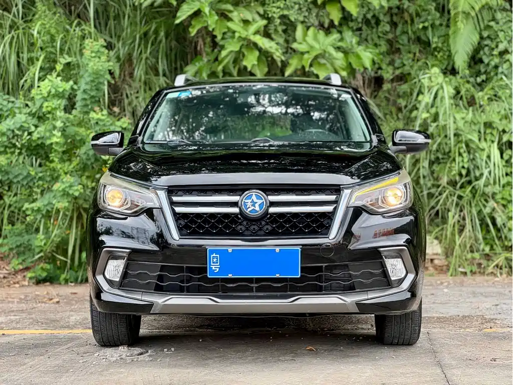 Venucia T70 — миниатюра 2