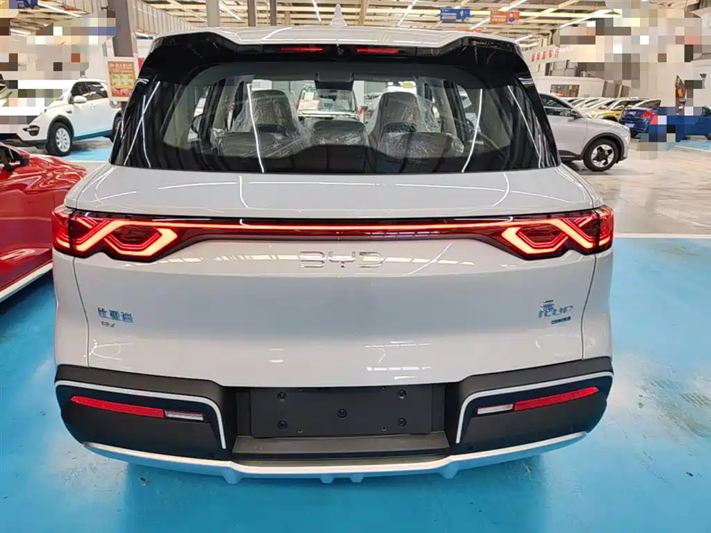 BYD Yuan Up UP 2025 Smart Drive 401KM