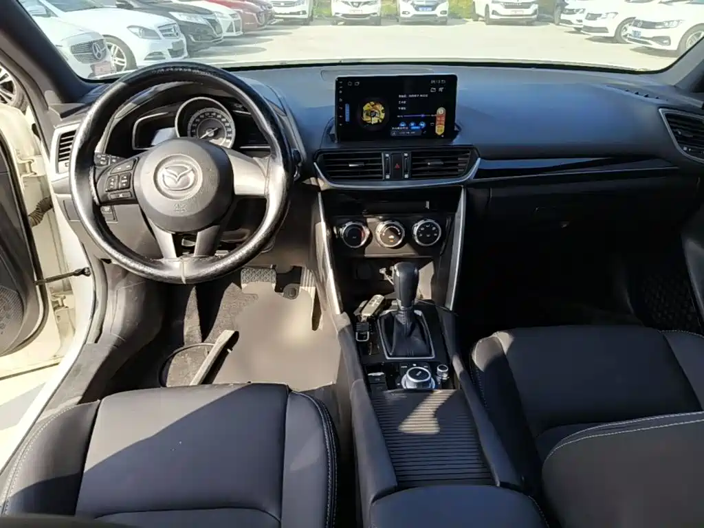 Mazda CX-4 — миниатюра 10