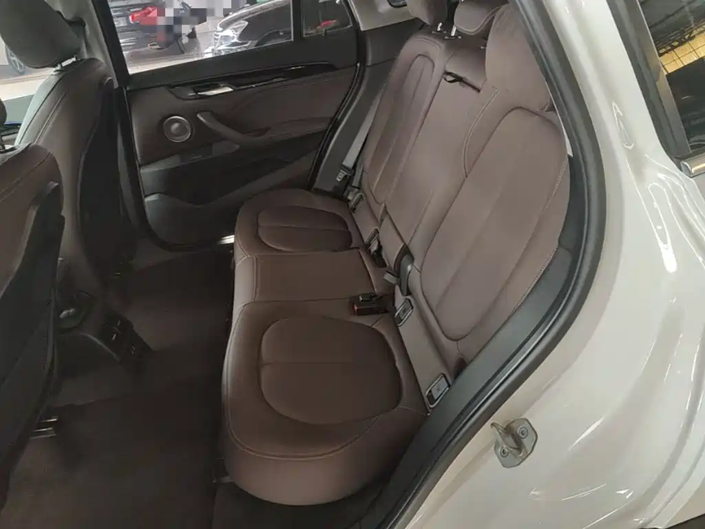 BMW X1 — миниатюра 17