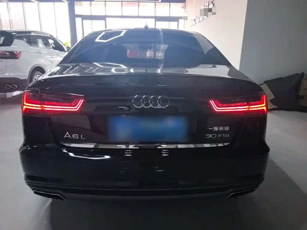 Audi A6L — миниатюра 6