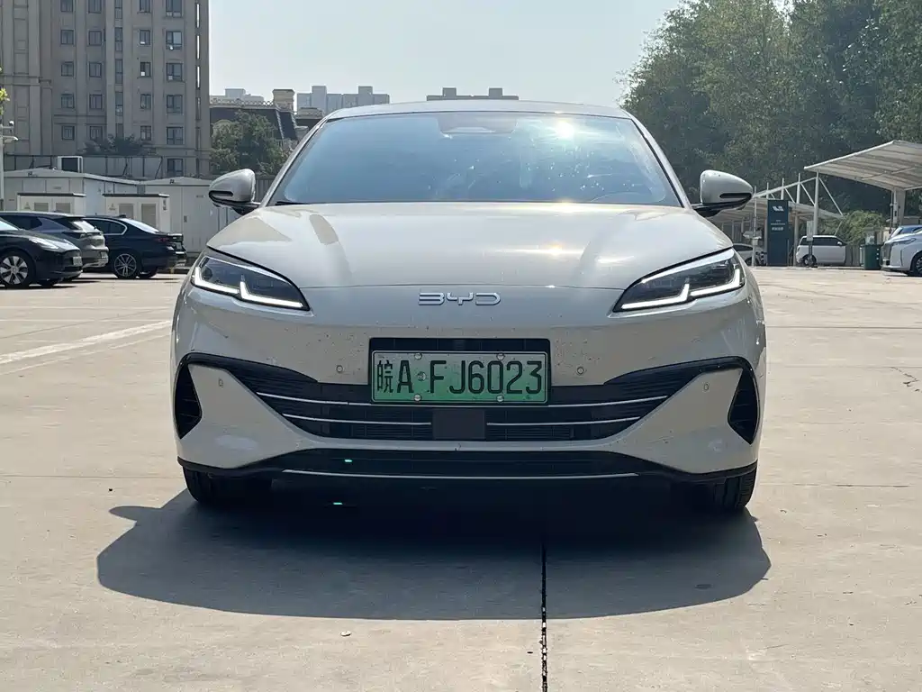 BYD Seal 06 — миниатюра 2