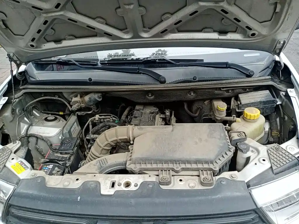 Wuling Hongguang V — миниатюра 17