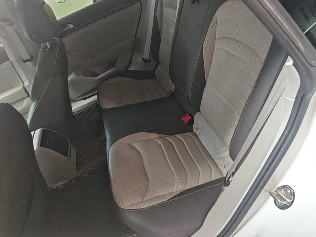 Volkswagen CC — миниатюра 17