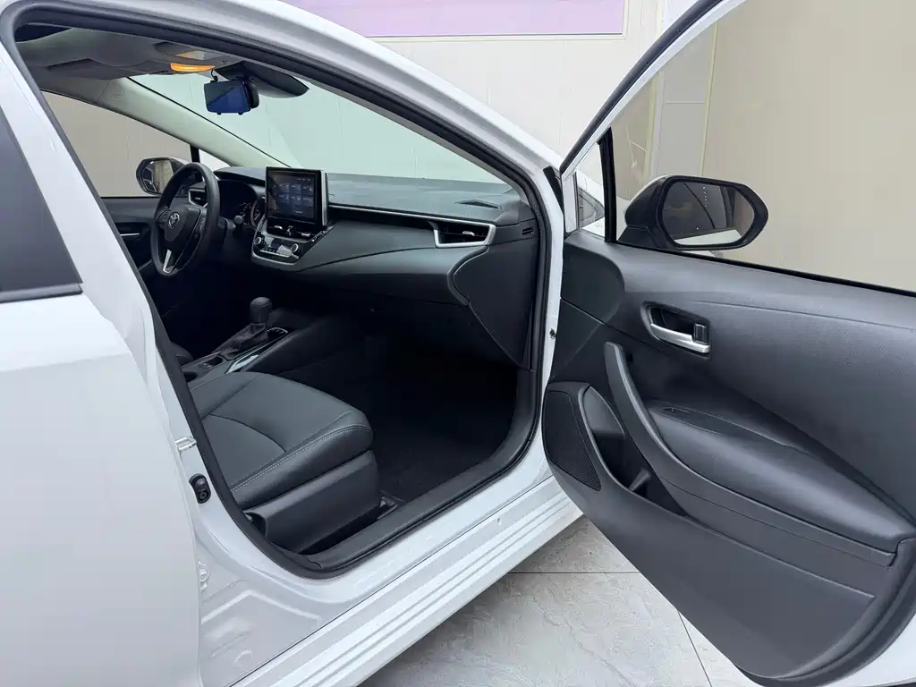 Toyota Corolla — миниатюра 20