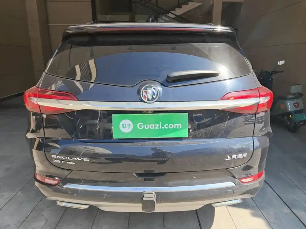Buick Enclave — миниатюра 6