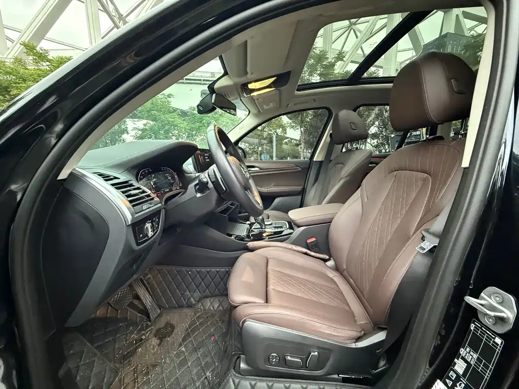 BMW X3 2023 xDrive30i Lead M