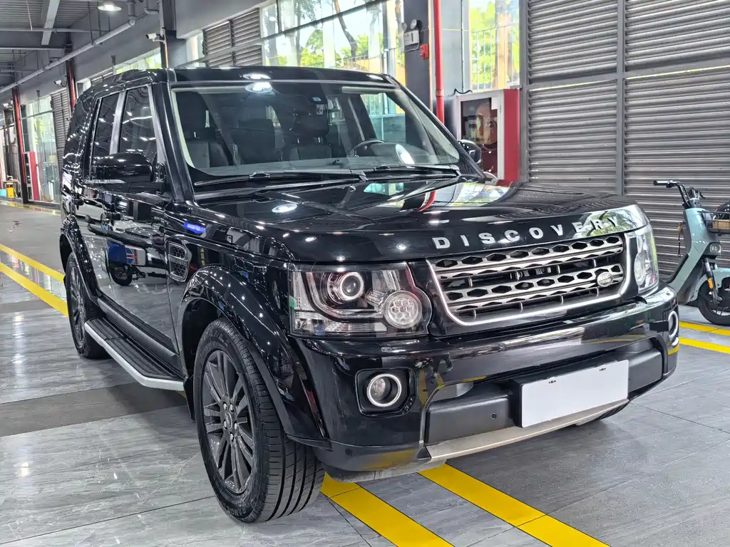 Land Rover Discovery 2016 3.0 SC V6 HSE Luxury