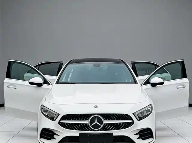 MERCEDES-BENZ A CLASS