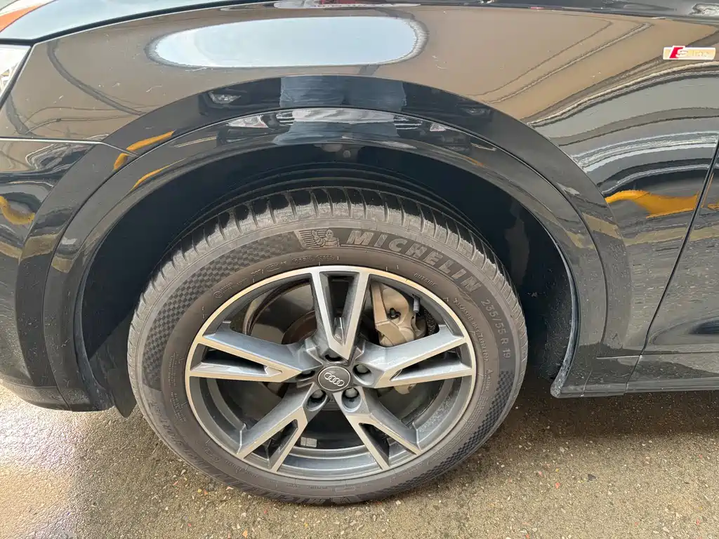 Audi Q5L — миниатюра 9