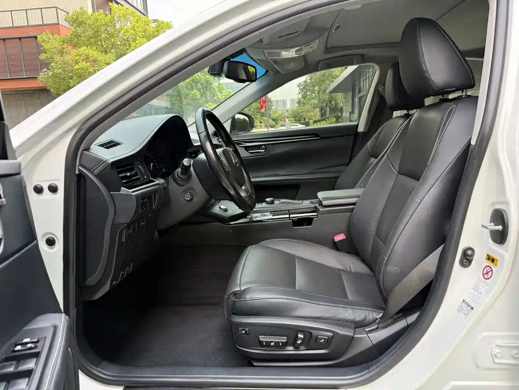 Lexus ES 2014 250 Elite