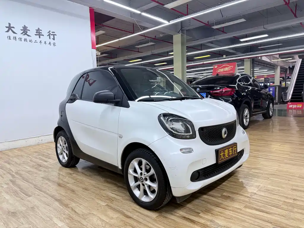 Smart fortwo 2018 1.0L 52 V