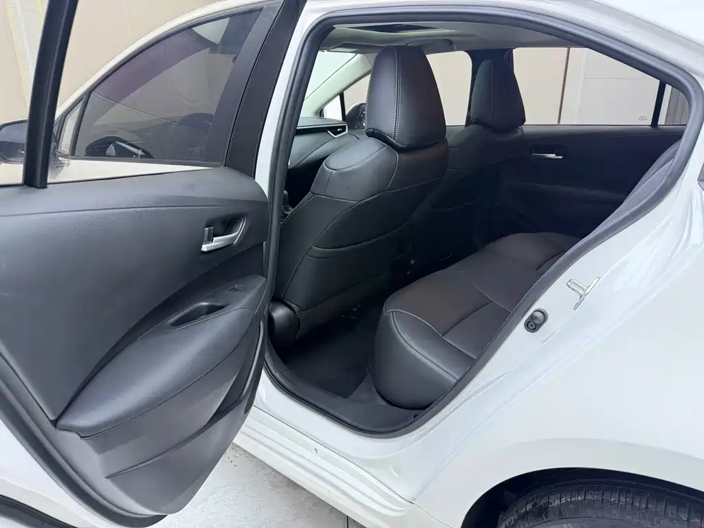 Toyota Corolla — миниатюра 15