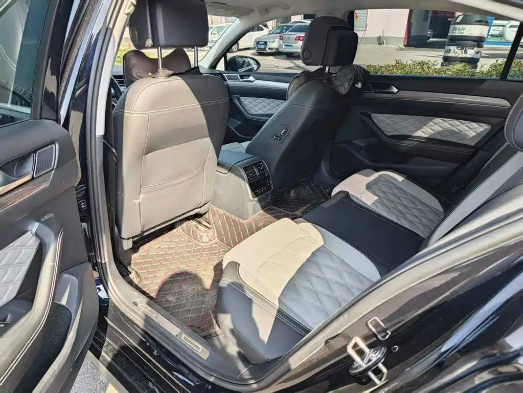 Volkswagen Magotan — миниатюра 10