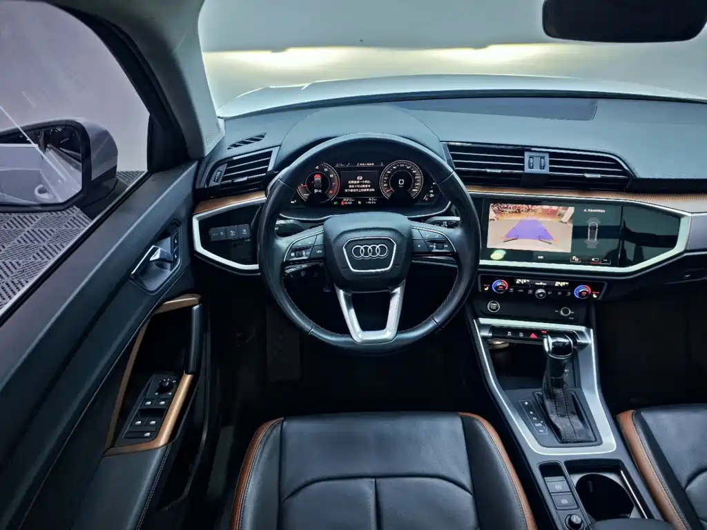 Audi Q3 — миниатюра 10