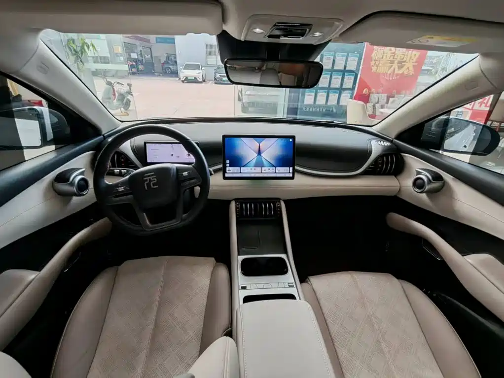 BYD Yuan Plus — миниатюра 13