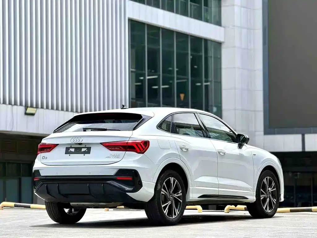 Audi Q3 Sportback — миниатюра 7