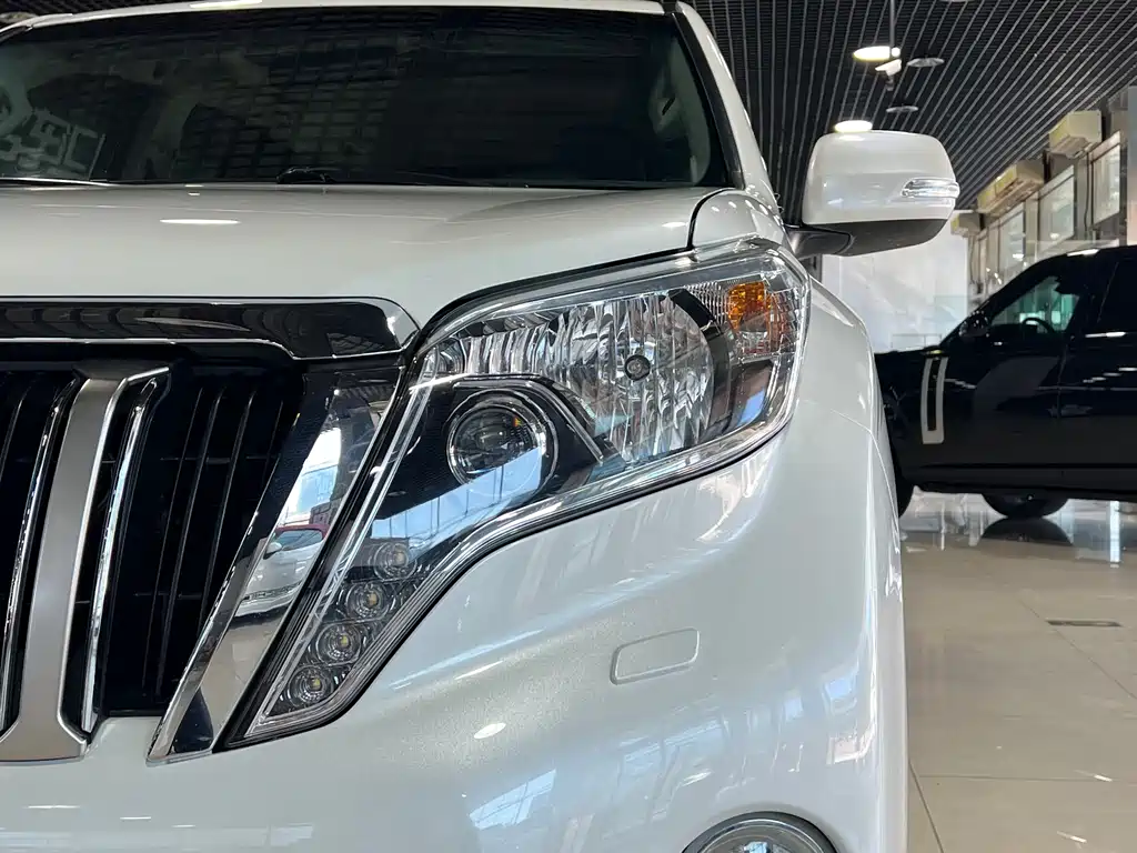 Toyota Land Cruiser Prado 2016 3.5L AT TX-L