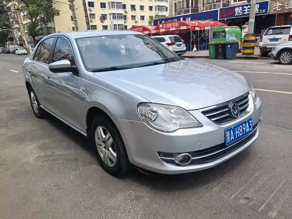 Volkswagen Bora 2011 1.6L AT Comfort