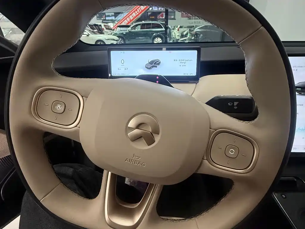 NIO ET5T — миниатюра 7