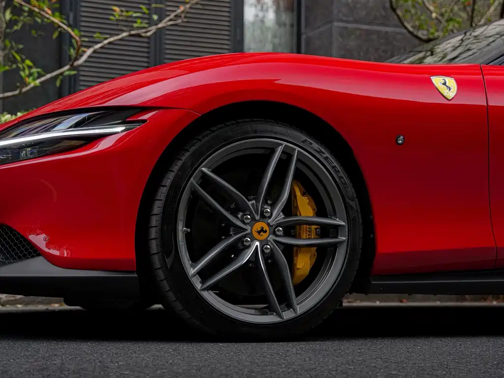 Ferrari Roma — миниатюра 4