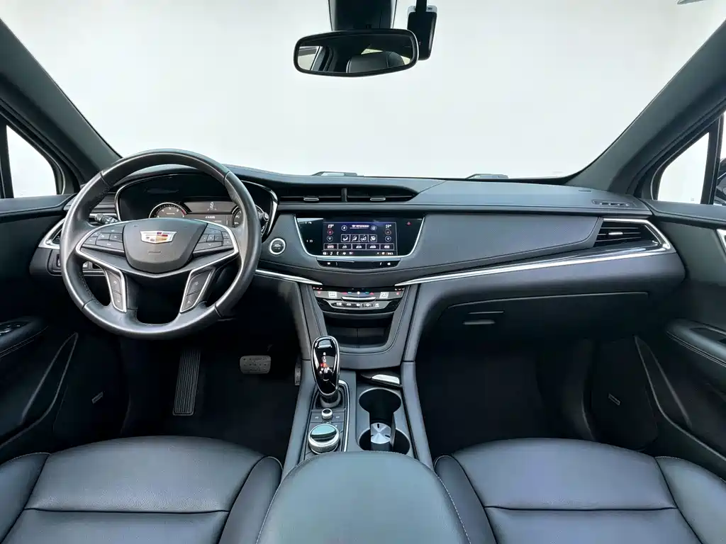 Cadillac XT5 — миниатюра 8