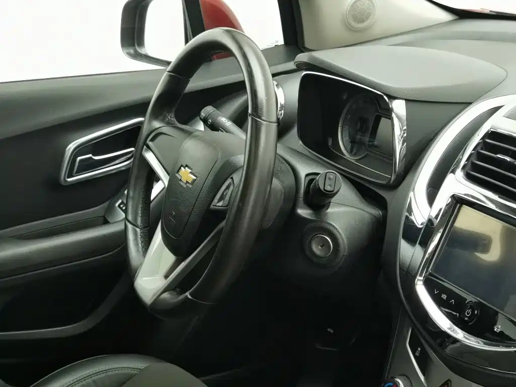 Chevrolet Trax — миниатюра 22