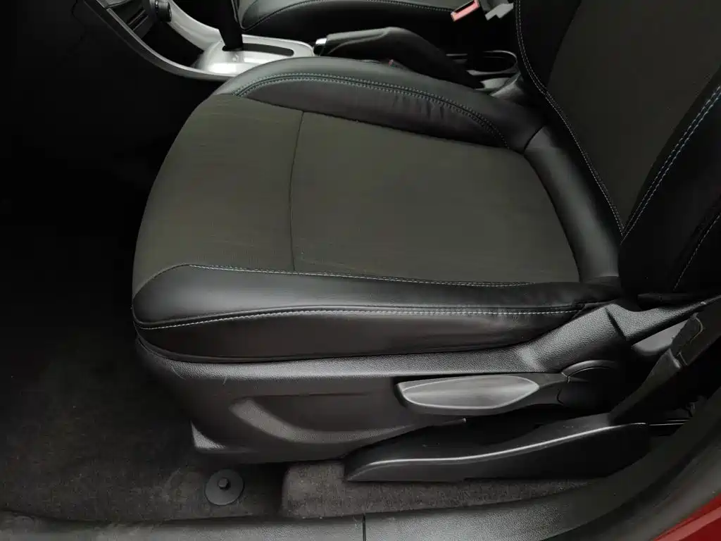 Chevrolet Trax — миниатюра 20