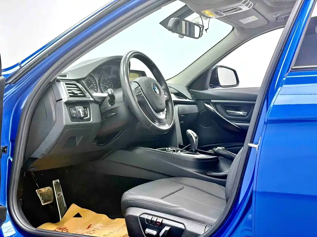 BMW 3 Series — миниатюра 5