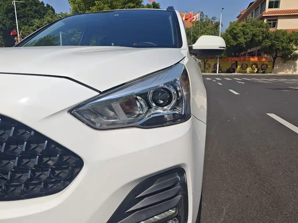 Haval M6 — миниатюра 14