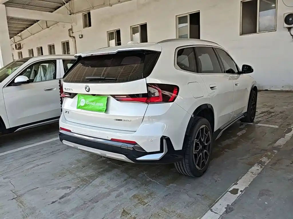 BMW X1 — миниатюра 7