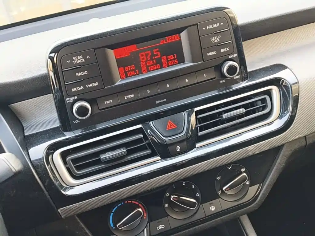 Kia Forte — миниатюра 13