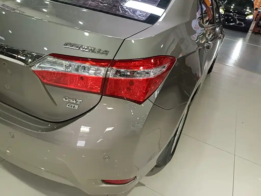 Toyota Corolla — миниатюра 8