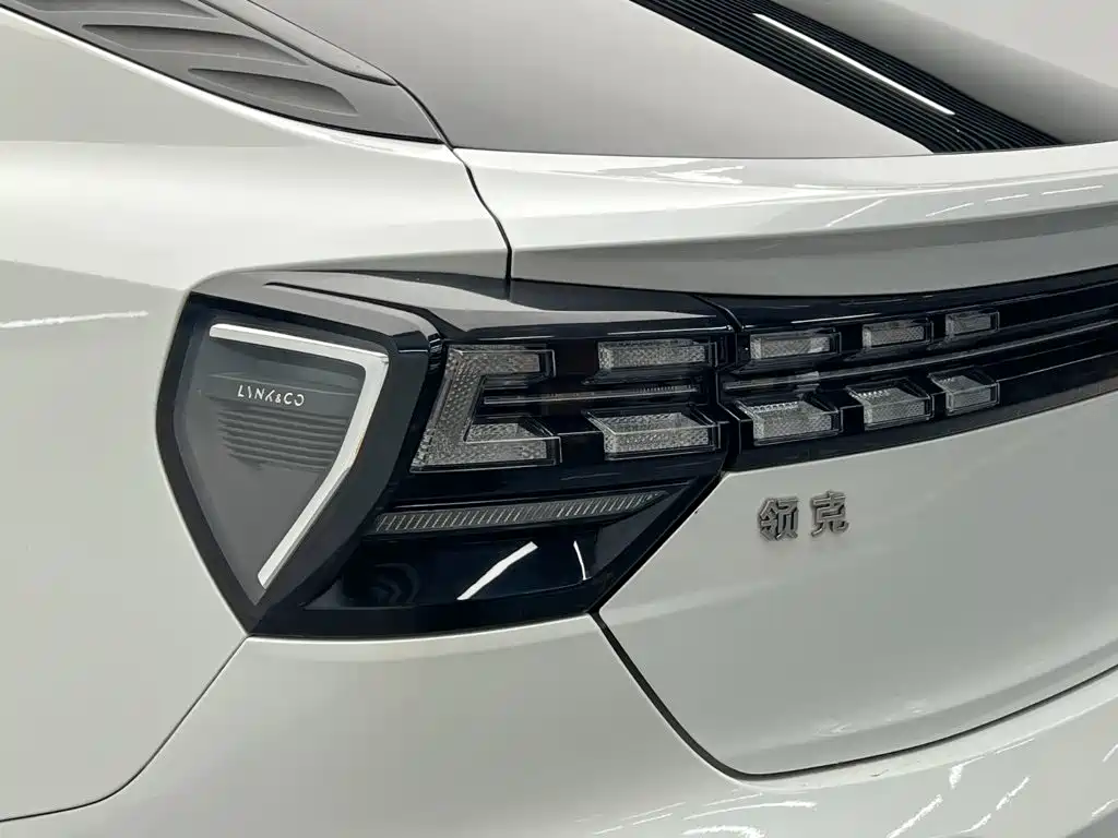 Lynk & Co 05 — миниатюра 11