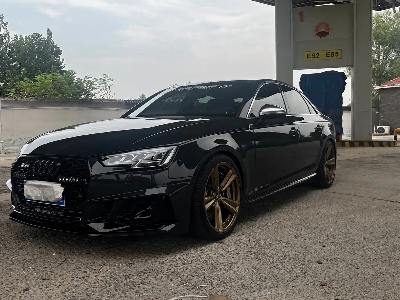 Audi S4