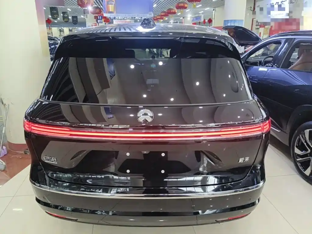 NIO ES8 — миниатюра 6